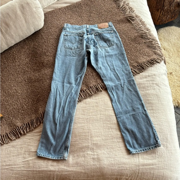 Vintage Distressed Levi’s 505 Jeans - Picture 3 of 9